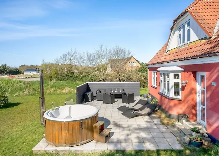 Thorlak - 1km From The Sea By Interhome *